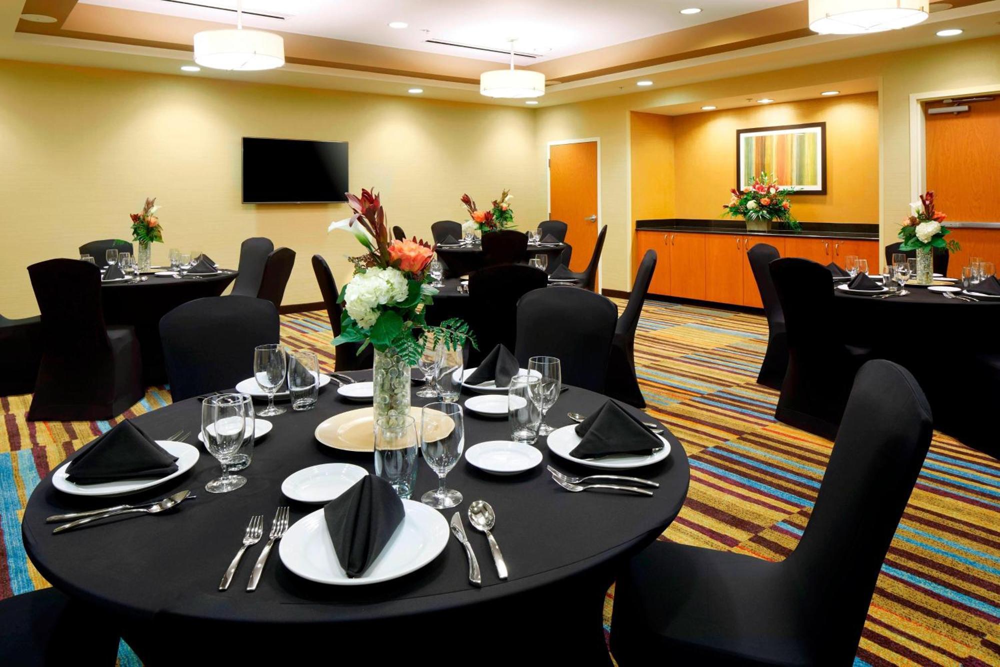 Fairfield Inn & Suites By Marriott Cumberland Dış mekan fotoğraf
